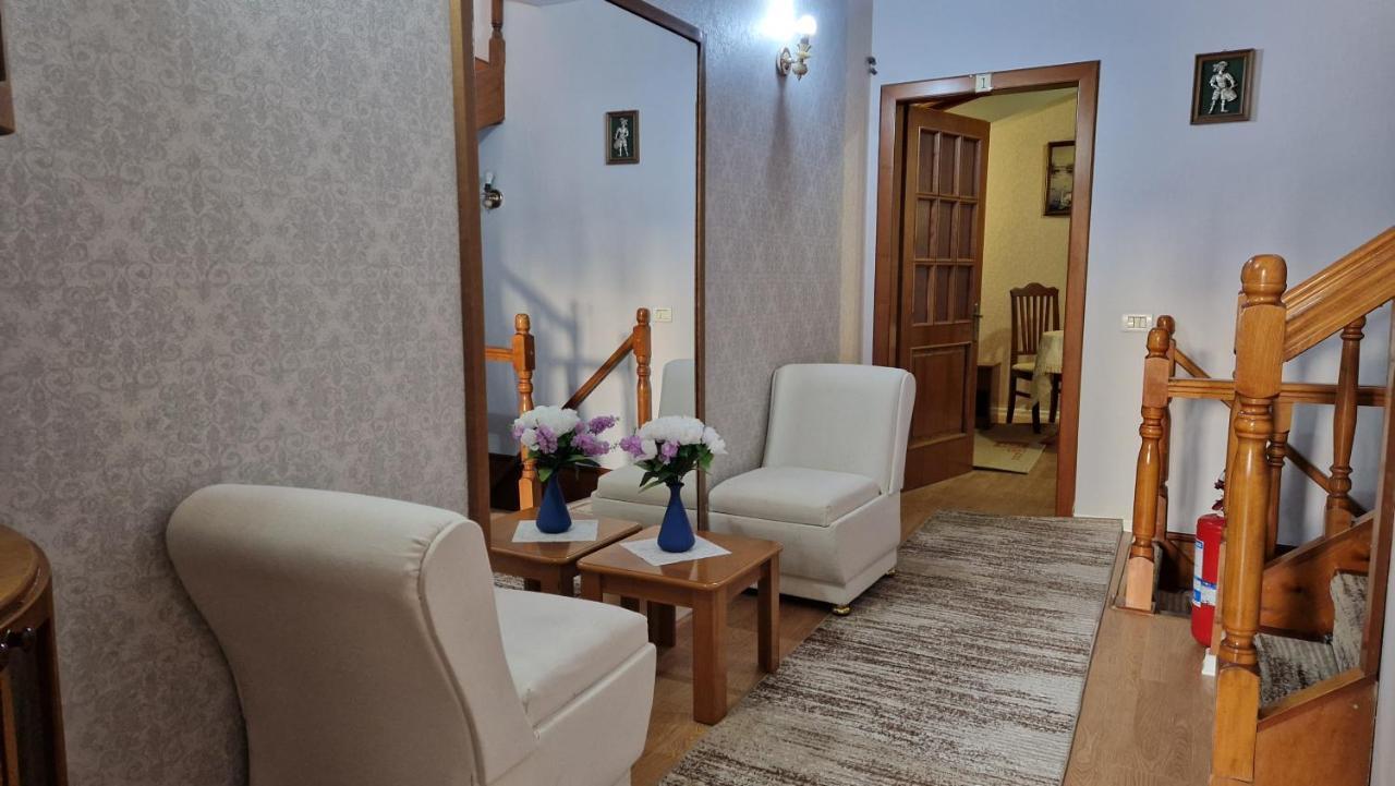 Vila Korani Tirana Exterior foto