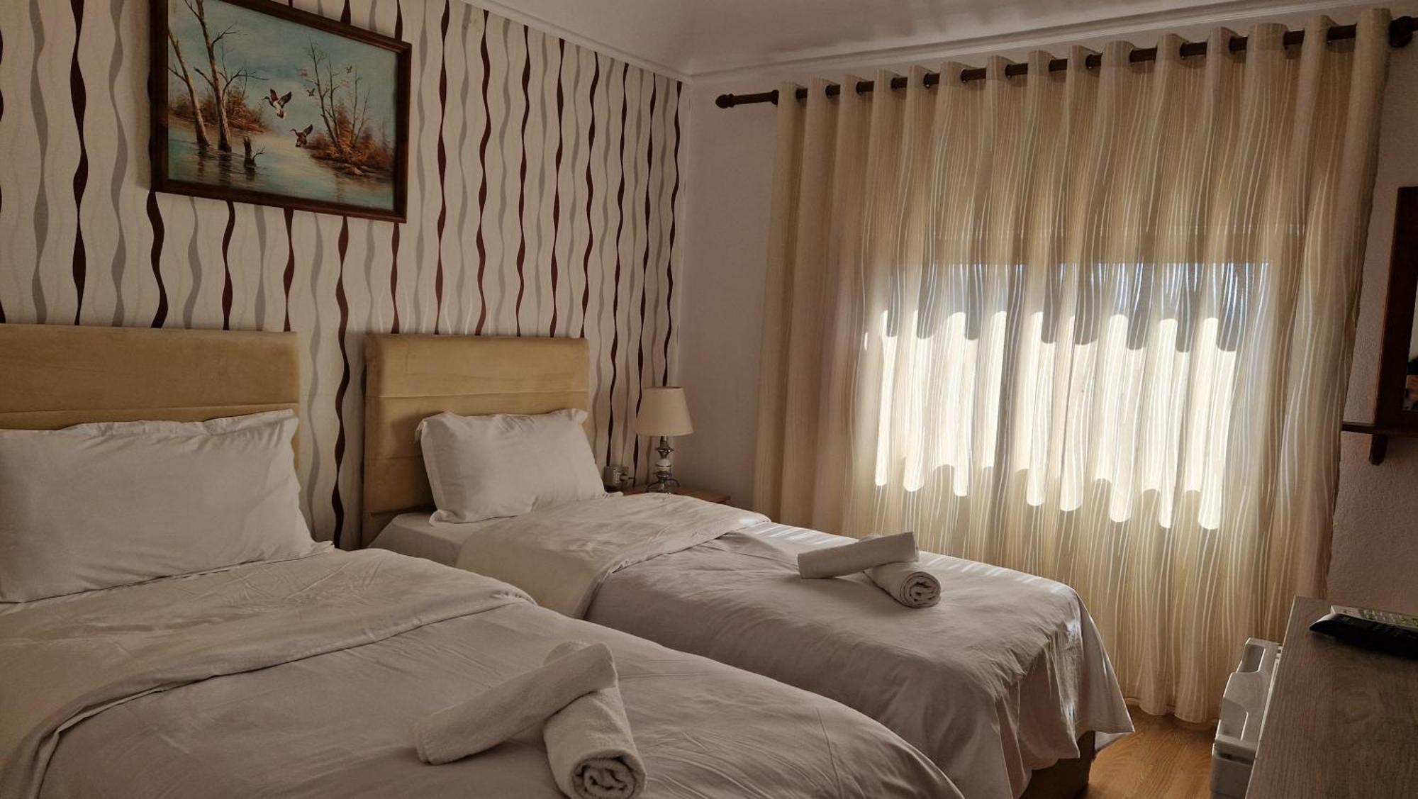 Vila Korani Tirana Exterior foto